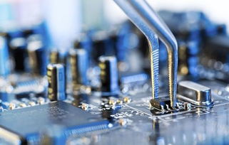 屹唐半導(dǎo)體北京工廠首臺產(chǎn)品正式下線 技術(shù)創(chuàng)新與產(chǎn)業(yè)升級的新里程碑